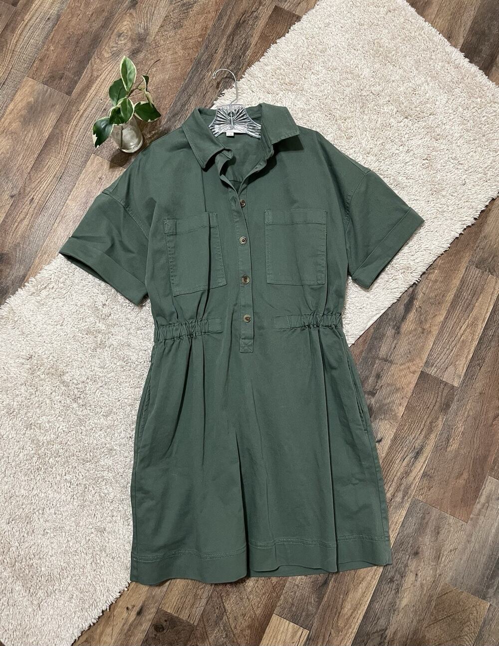 LOFT Size 10 Green Button Front Elastic Waist Twill Utility Mini Dress